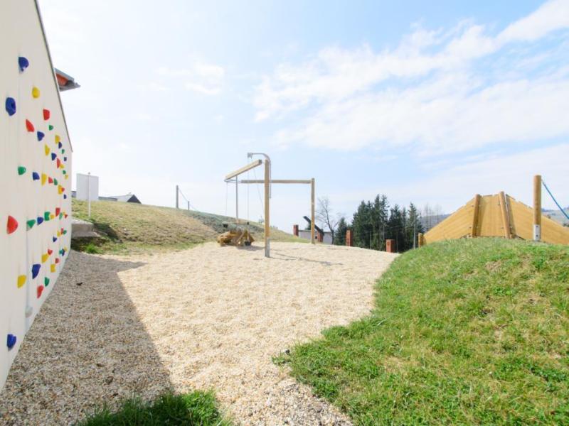 Jufa Hotel Knappenberg Ober-Gossen Bagian luar foto